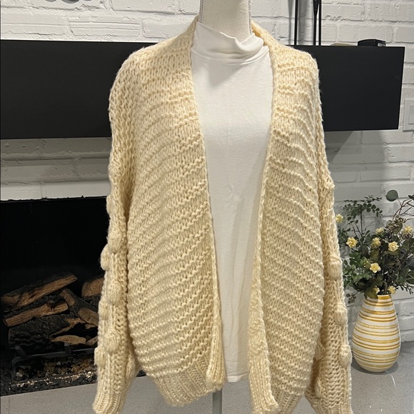 HYFVE Cozy Cream Knit Cardigan - Picture 1 of 5